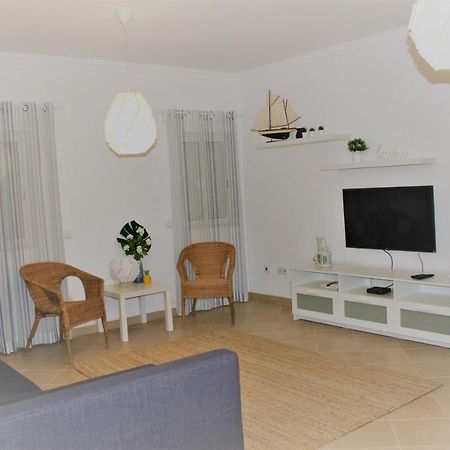 Casa Camoes, Near Airport, 4Km Faro Beachアパートメント エクステリア 写真