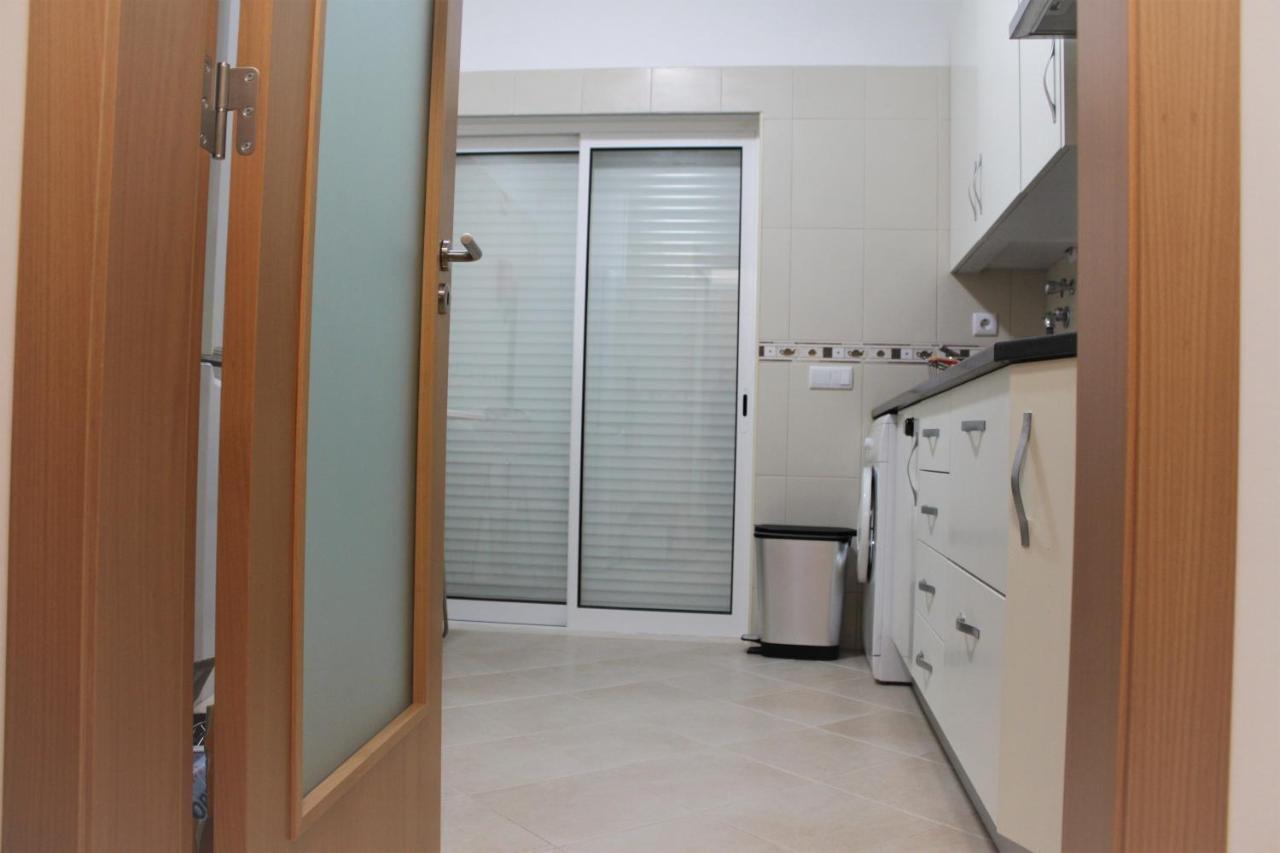 Casa Camoes, Near Airport, 4Km Faro Beachアパートメント エクステリア 写真